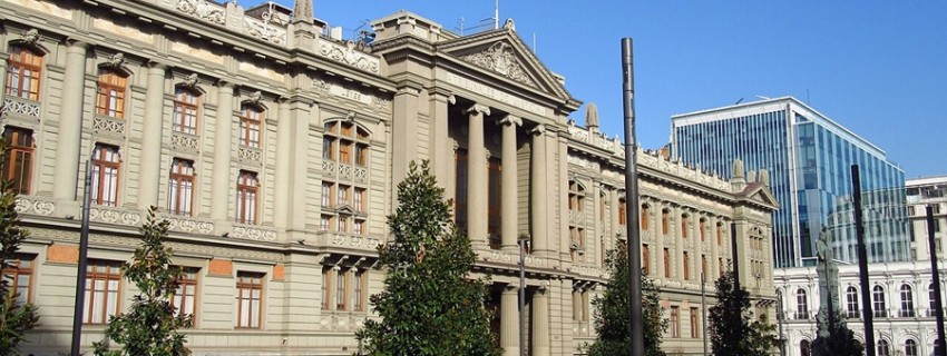 Corte Suprema anula resolución que ordenó reingreso en prisión de imputada con hijos menores | Abogados Puerto Montt - Bufete de Abogados Puerto Montt